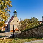 Castle Vista Getaway, Free Parking Apartmán *